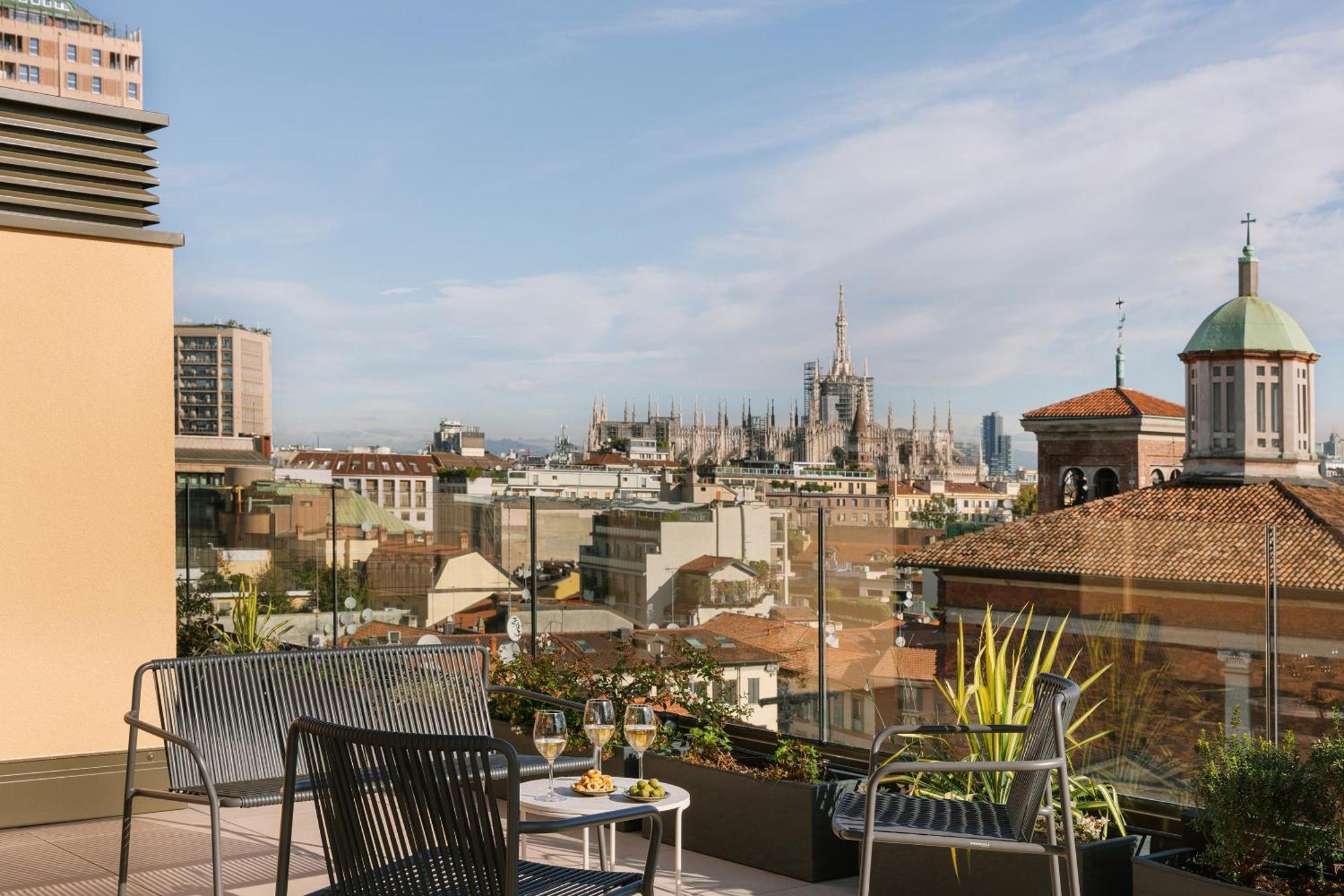 Sonder Manzoni Aparthotel Milan Exterior photo
