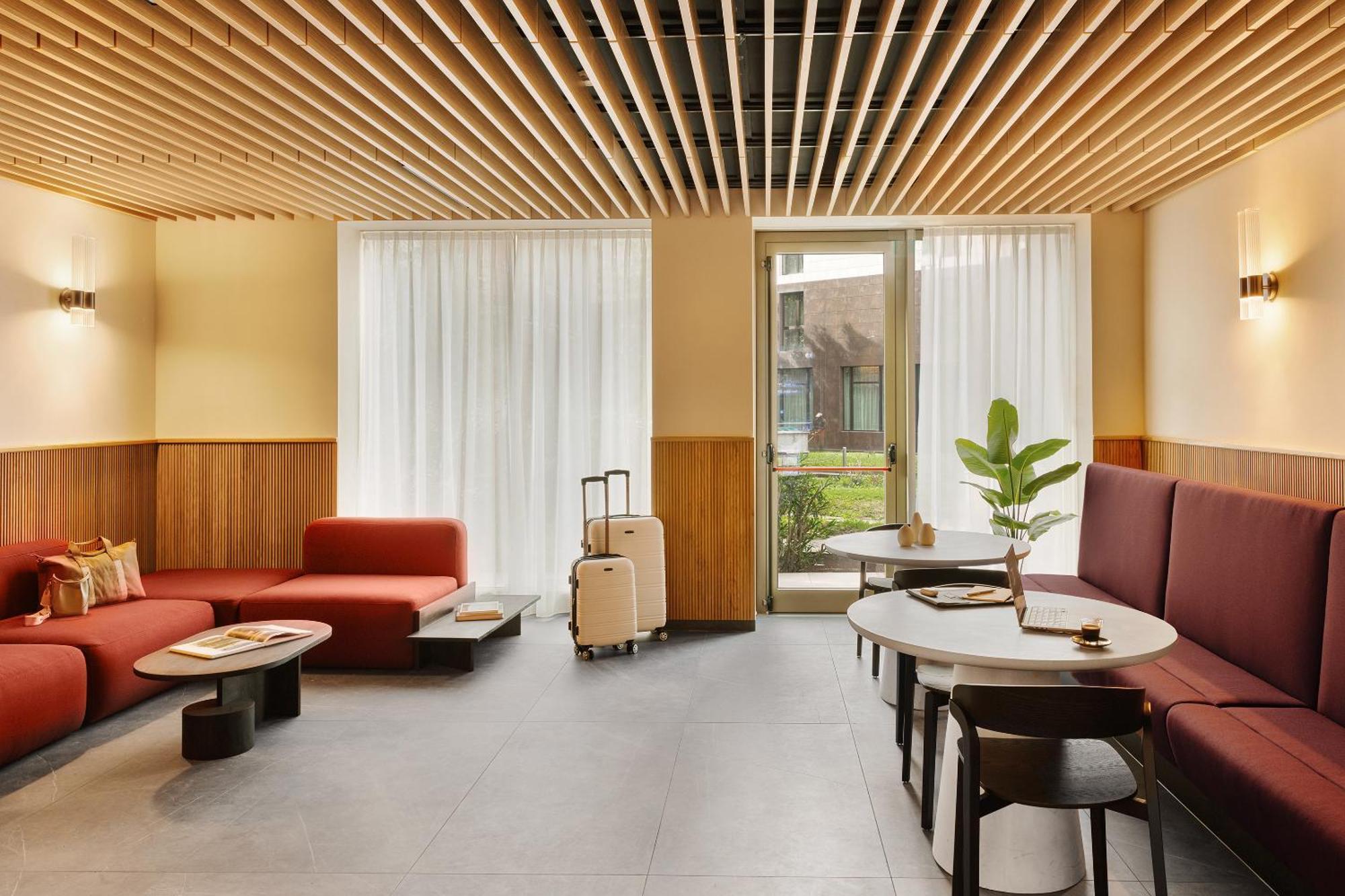 Sonder Manzoni Aparthotel Milan Exterior photo