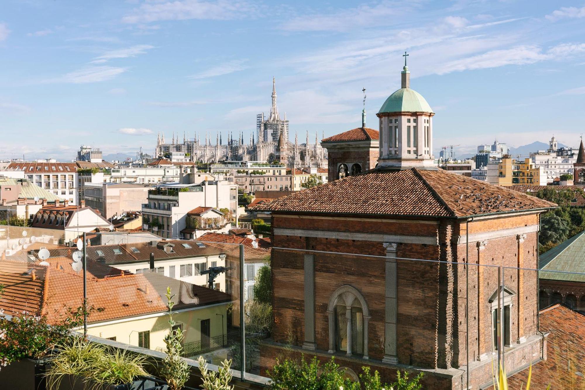 Sonder Manzoni Aparthotel Milan Exterior photo